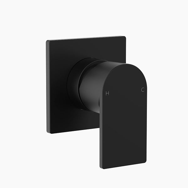 Clark Round Square wall mixer in matte black, wall-mounted tap with square backplate and rounded lever handle