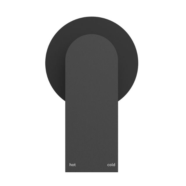 Nero Bianca shower mixer in matte black with 80mm round plate and single lever, front view