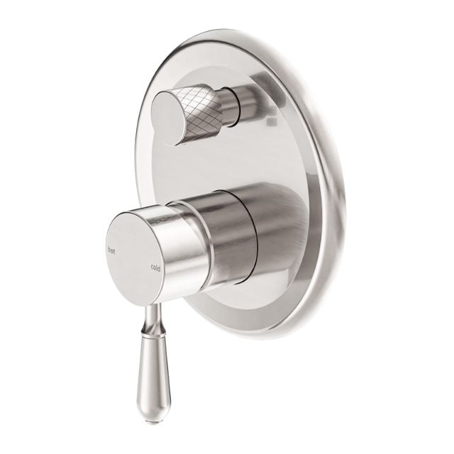 Nero York wall-mounted shower mixer with diverter, brushed nickel, round plate and metal lever
