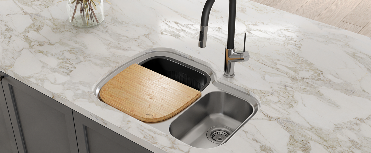 Kitchen sink with cutting board 